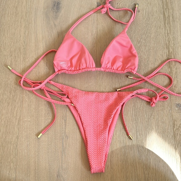 Monday Swimwear Bikini Set - Picture 6 of 10